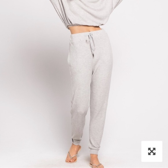 L*Space Venice Beach waffle knit jogger pant (size M/L) - Picture 1 of 14